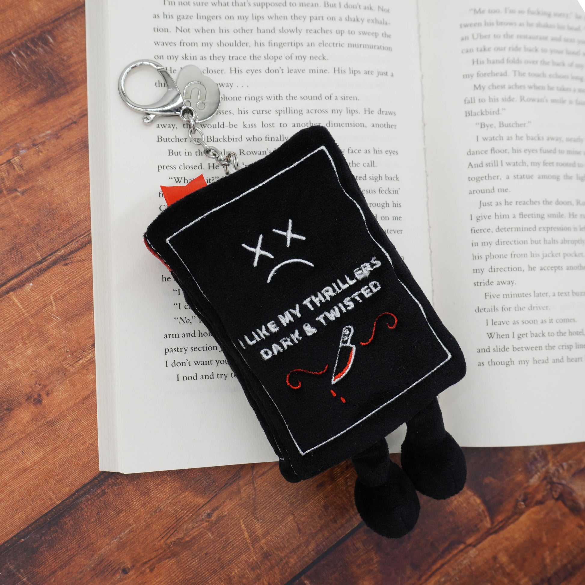 “I Like My Thrillers Dark & Twisted” Book Bag Charm
